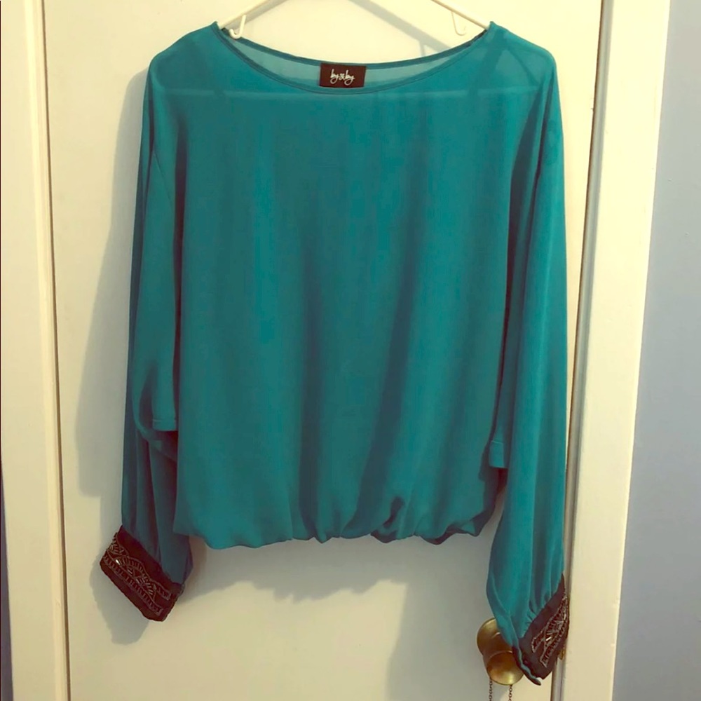 Long sleeve top